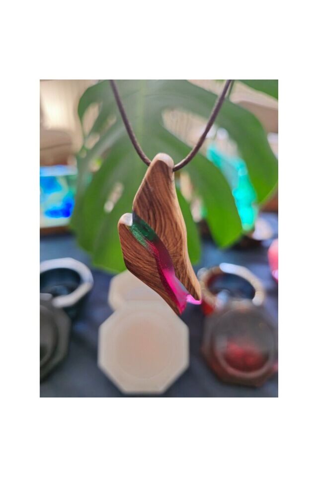 Ahşap Epoksi Tasarım Kolye, El Yapımı Kişiye Özel Tasarım, Handmade Pembe-Mavi