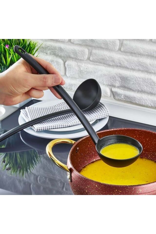 Yanmaz Yapışmaz Teflon Servis ve Pişirme Seti, 7 Adet Teflon Set 220 Dereceye Kadar Dayanıklı