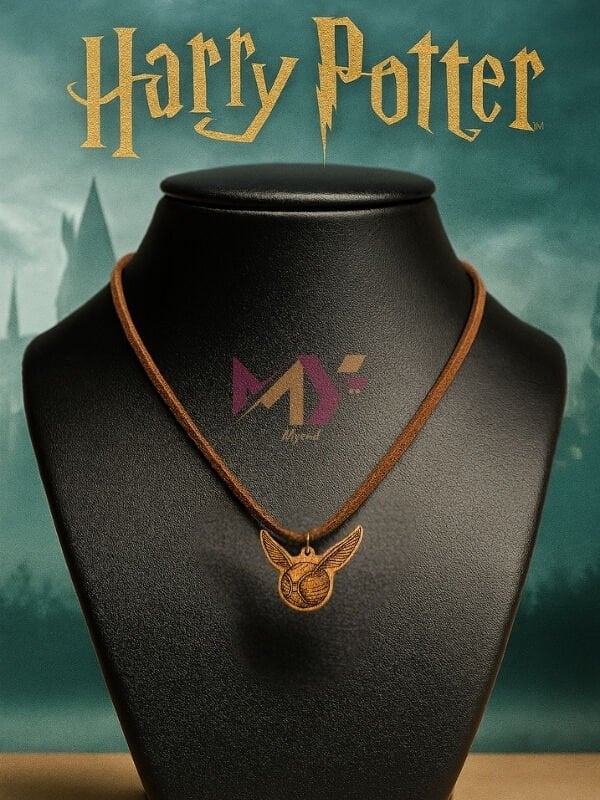 Harry Potter Golden Snitch Baskılı Ahşap Kolye