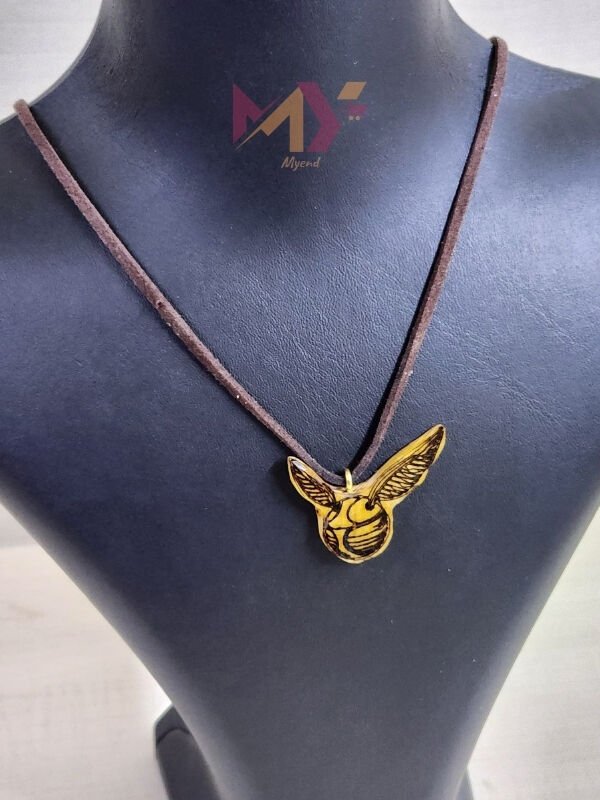 Harry Potter Golden Snitch Baskılı Ahşap Kolye
