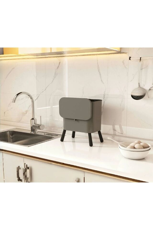 Gri 15 Litre Ayaklı Fonksiyonel Kapaklı Banyo Ve Mutfak Çöp Kovası