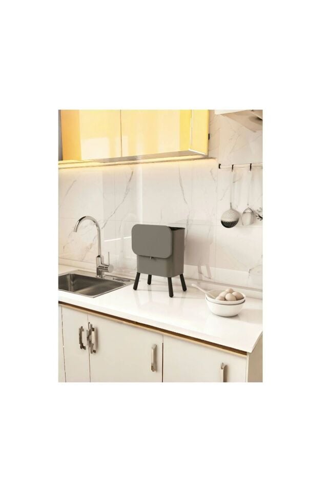 Gri 15 Litre Ayaklı Fonksiyonel Kapaklı Banyo Ve Mutfak Çöp Kovası