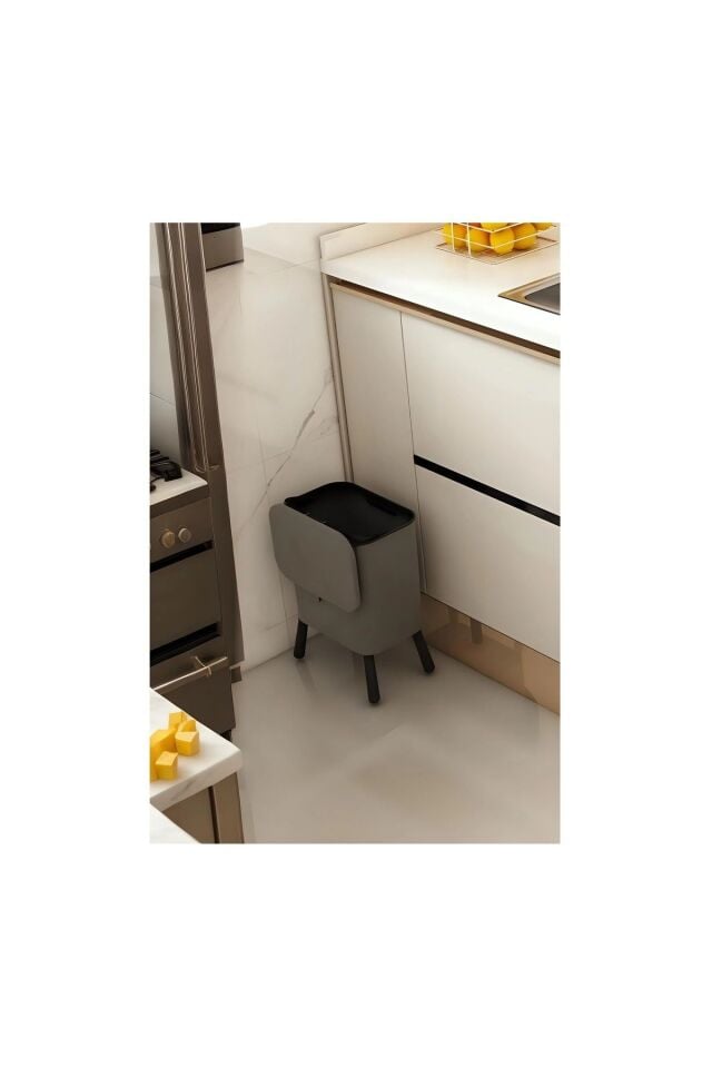 Gri 15 Litre Ayaklı Fonksiyonel Kapaklı Banyo Ve Mutfak Çöp Kovası