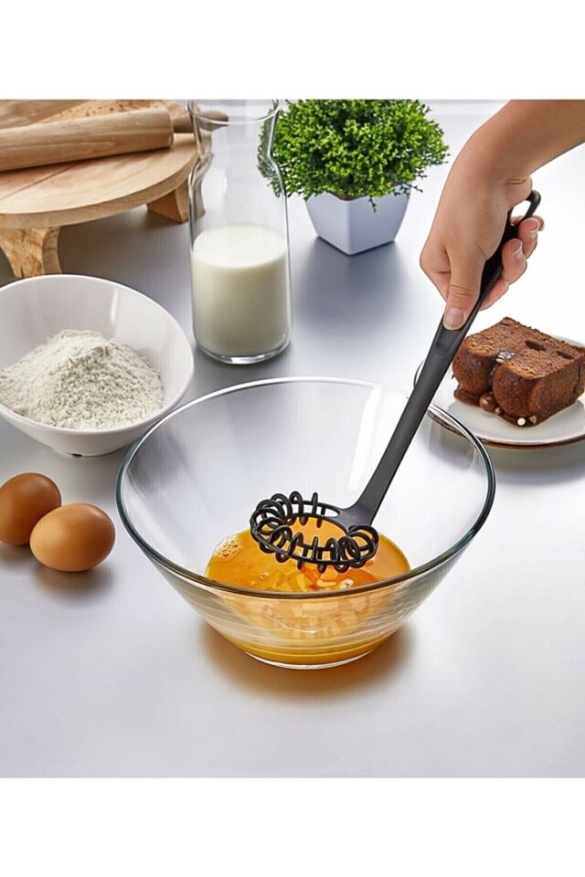 Modern Spiral Çırpıcı Yanmaz Yapışmaz Çizmez | Yumurta Çırpıcı | Pratik Çırpıcı 28 Cm